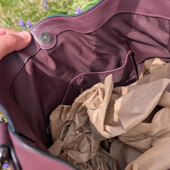 🥰EUC Coach Edie 42 #57124 3 Compartment Oversized Shoulder Satchel Hobo Bag - Picture 10 of 16